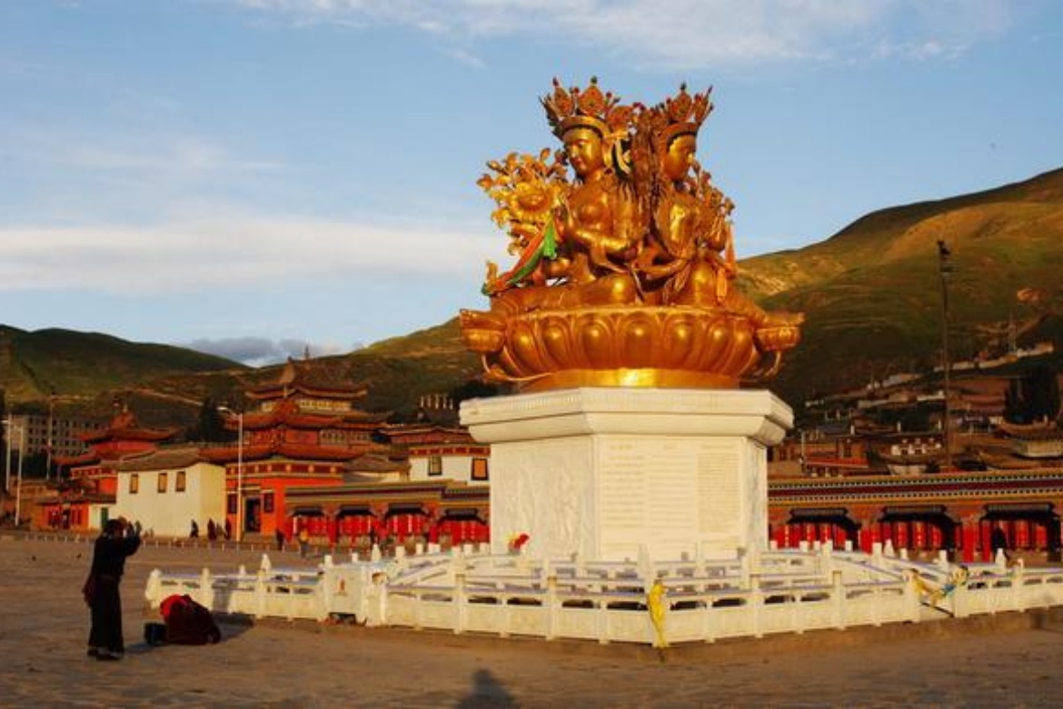 Huangnan Regong Art Village